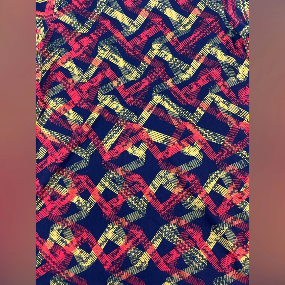 LuLaRoe Perfect T Tee Women’s Geometric Print Tunic Short Sleeve Size XXS Navy - Picture 16 of 16